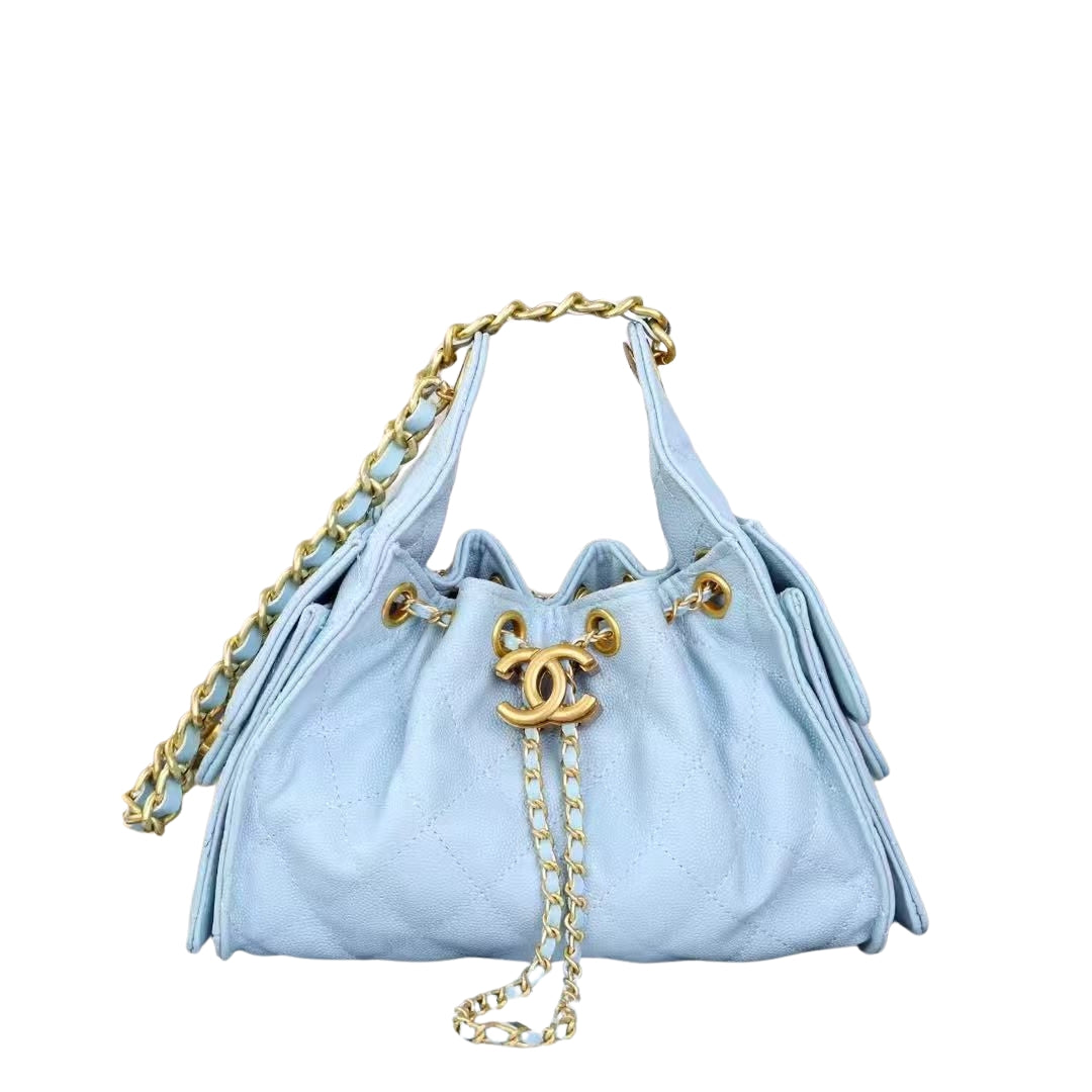 CHANEL 22 CM Women’s Luxury Handbag – Elegant Designer Bag for Dubai Fashion